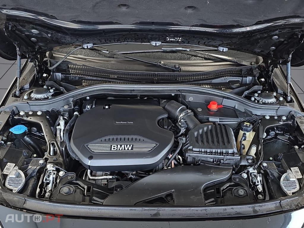 BMW 216 d Line Sport — fotografia 21