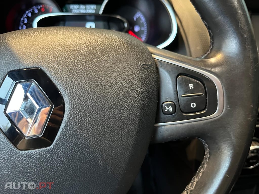 Renault Clio Sport Tourer Tce Limited 
