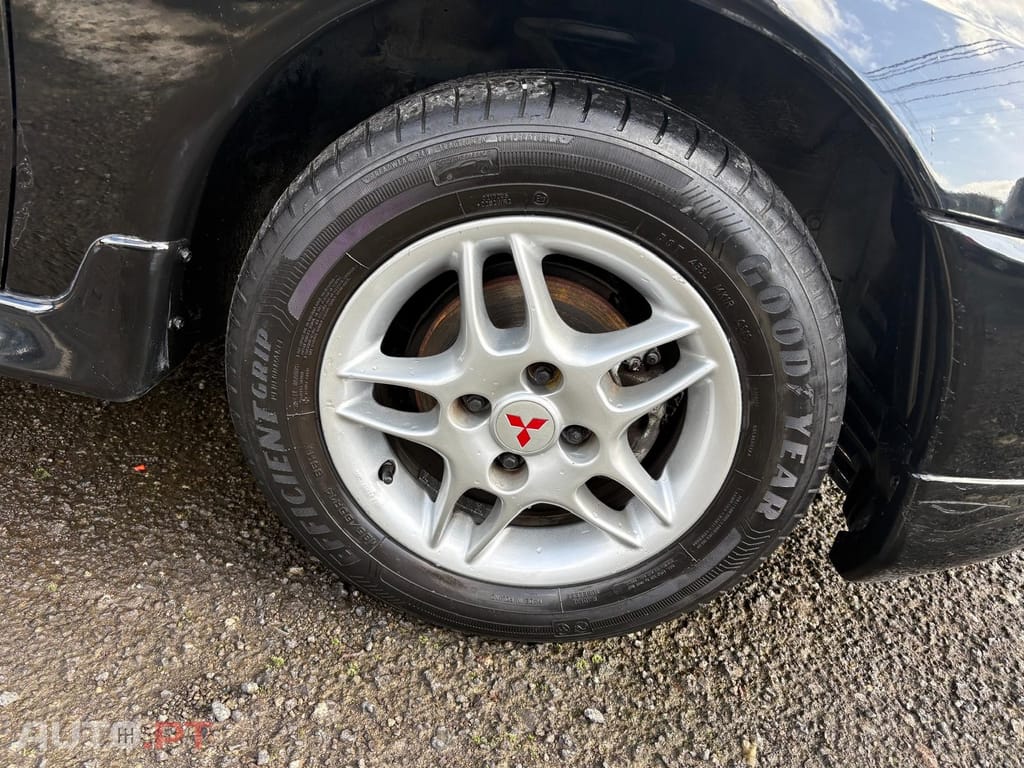 Mitsubishi Colt 1.3 GLX AC+TA