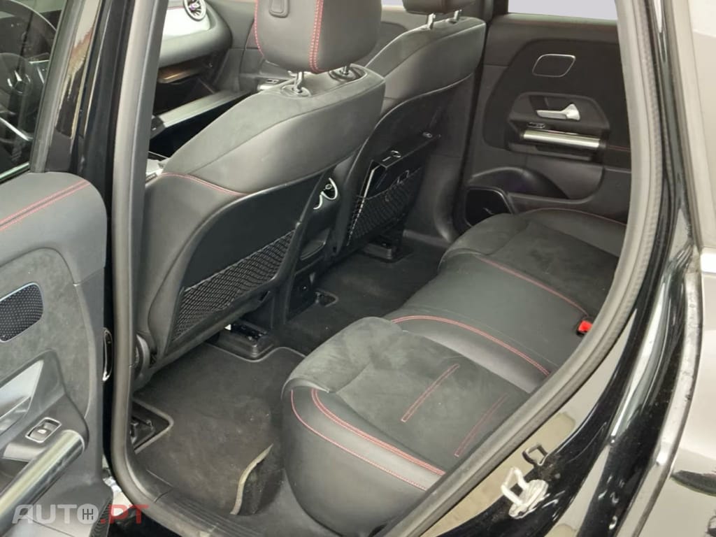 Mercedes-Benz EQA 250 AMG 97,5% I.V.A DEDUTIVEL 