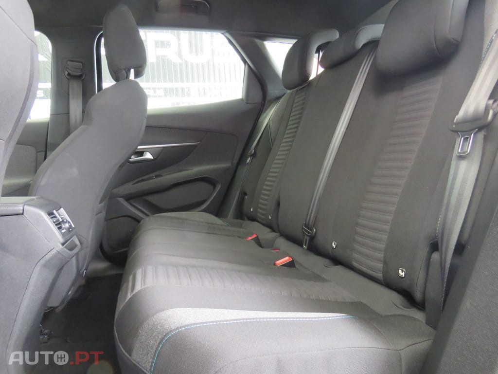 Peugeot 3008 1.5 Blue HDI Active
