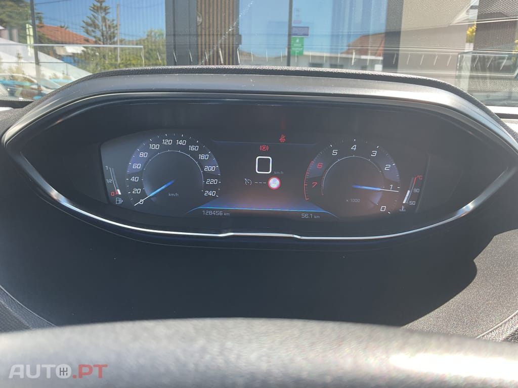 Peugeot 3008 1.2 PureTech Allure
