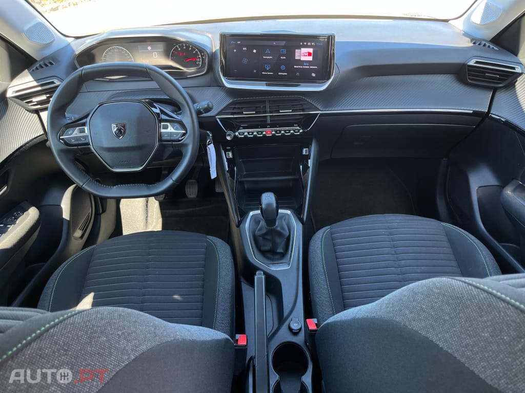 Peugeot 208 1.2 PureTech Like