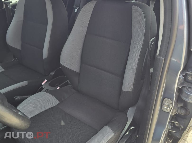Peugeot 207 1.4 16V Trendy