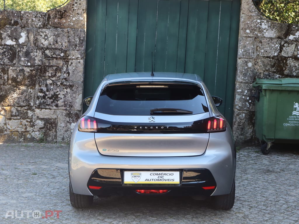 Peugeot E-208 50 kWh Allure