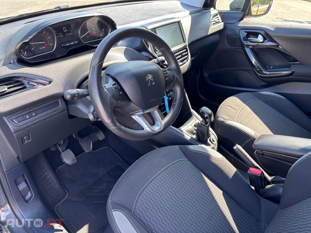 Peugeot 208 1.6 BlueHDi Allure