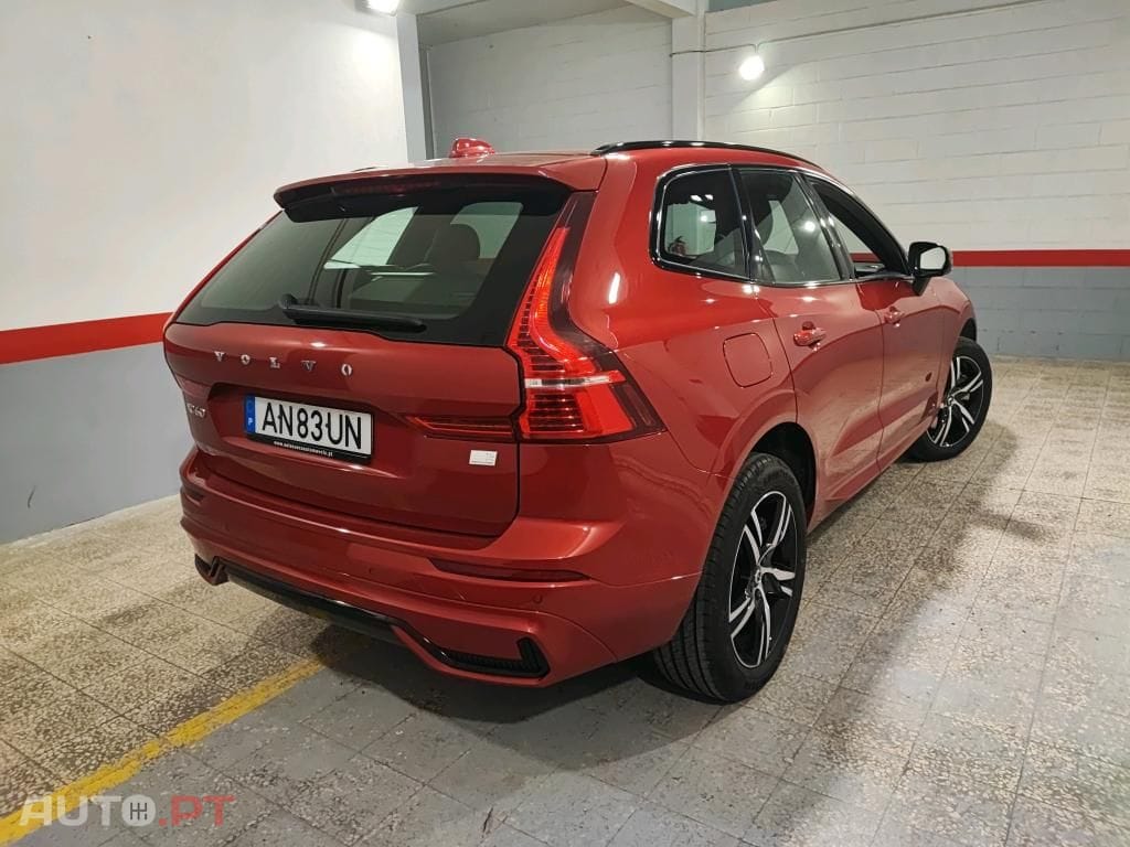 Volvo XC60 2.0 T6 PHEV R-Design AWD