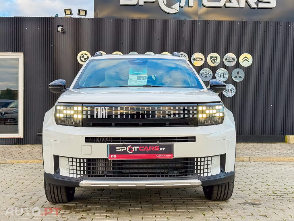 Fiat Grande Panda 1.2 Hybrid La Prima eDCT