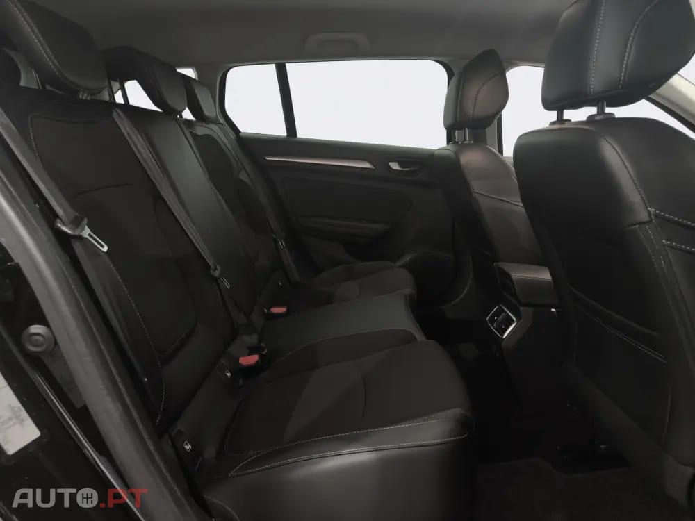 Renault Mégane Sport Tourer 1.6 E-Tech Plug-In Hybrid Equilibre