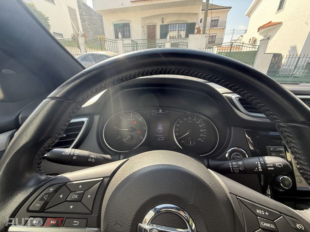 Nissan Qashqai 1.6 dCi Tekna 19 Pele