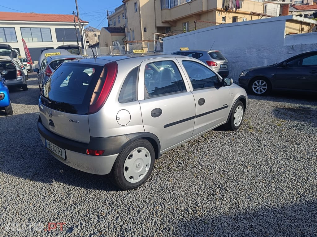 Opel Corsa 1.2 16V Confort
