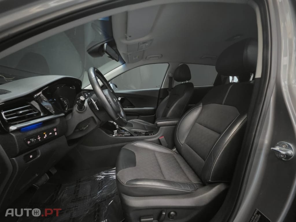 Kia Niro 1.6 GDi HEV Urban