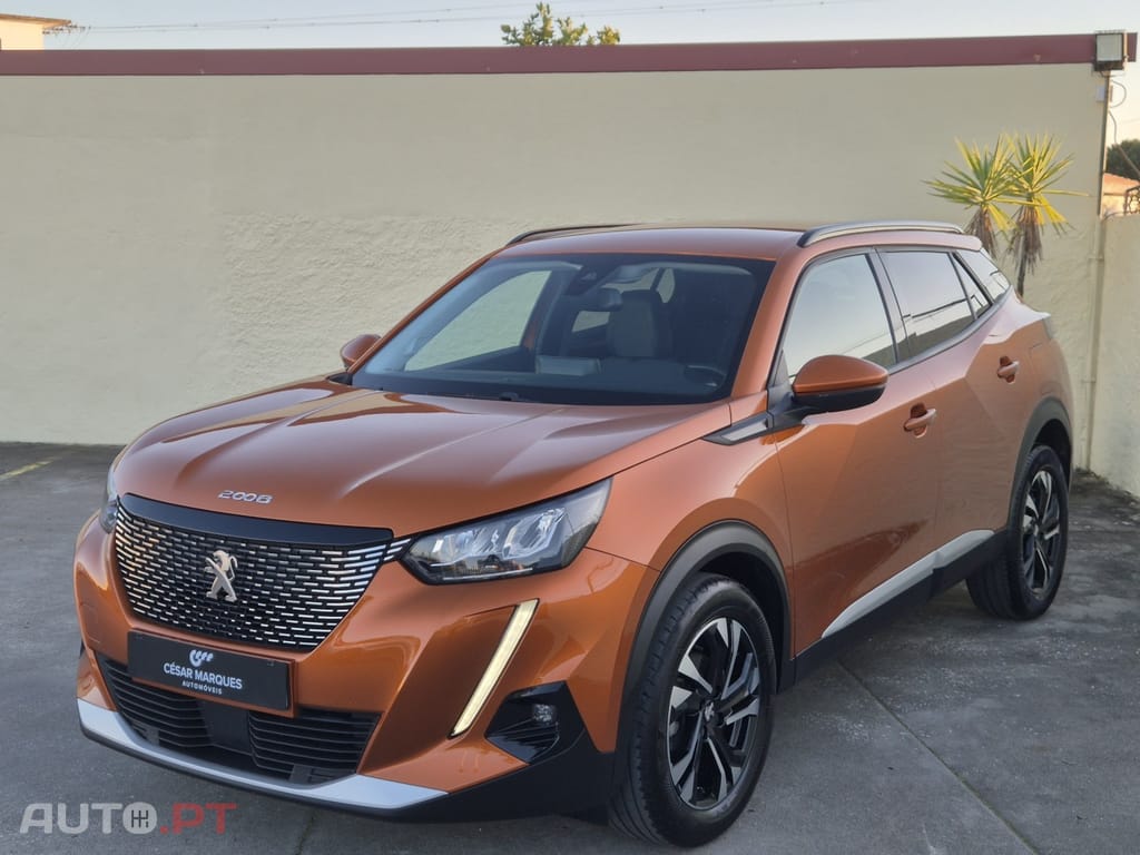 Peugeot 2008 1.2 PureTech Allure Pack