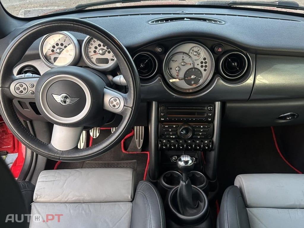 MINI Cabrio John Cooper Works