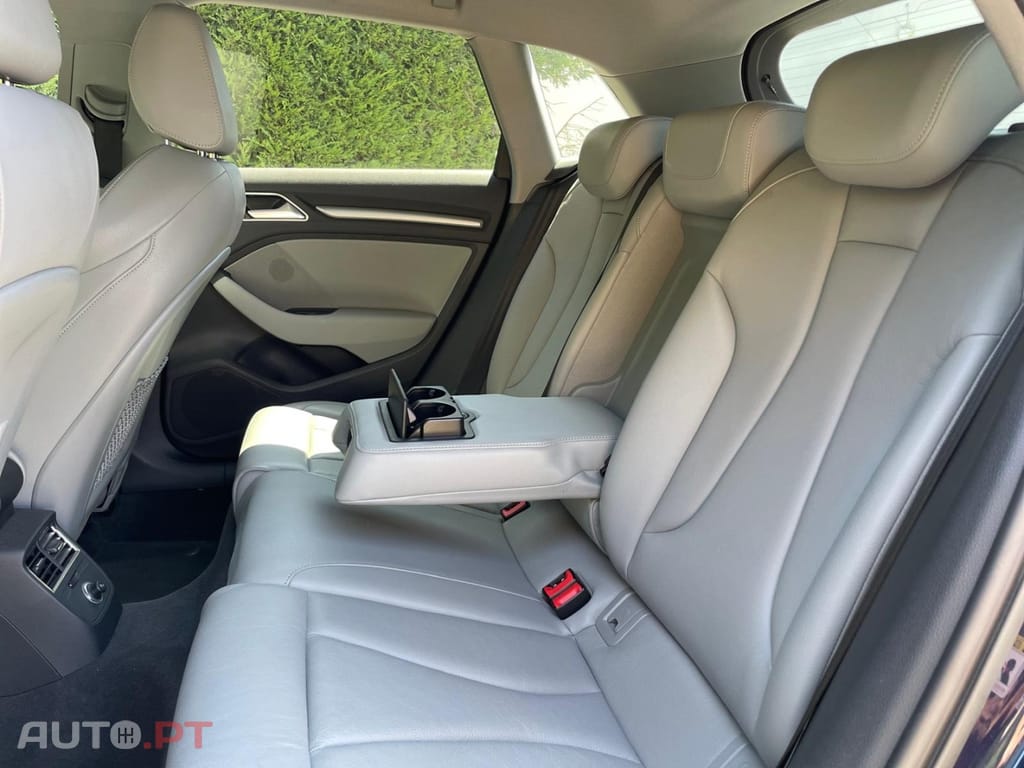 Audi A3 Sportback 1.6 TDi S-line S tronic