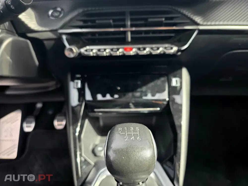 Peugeot 2008 1.2 PureTech GT Line