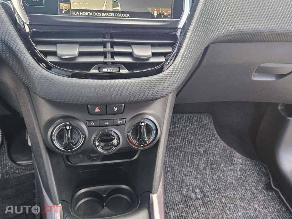 Peugeot 2008 1.2 PureTech Style