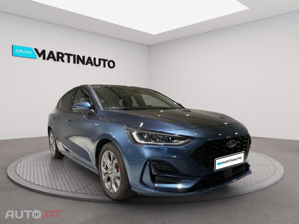 Ford Focus 1.0 EcoBoost MHEV ST-Line