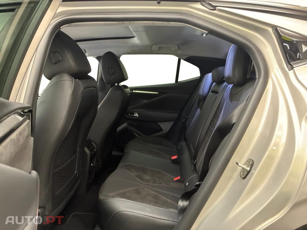 DS DS4 1.2 PureTech Performance Line EAT8