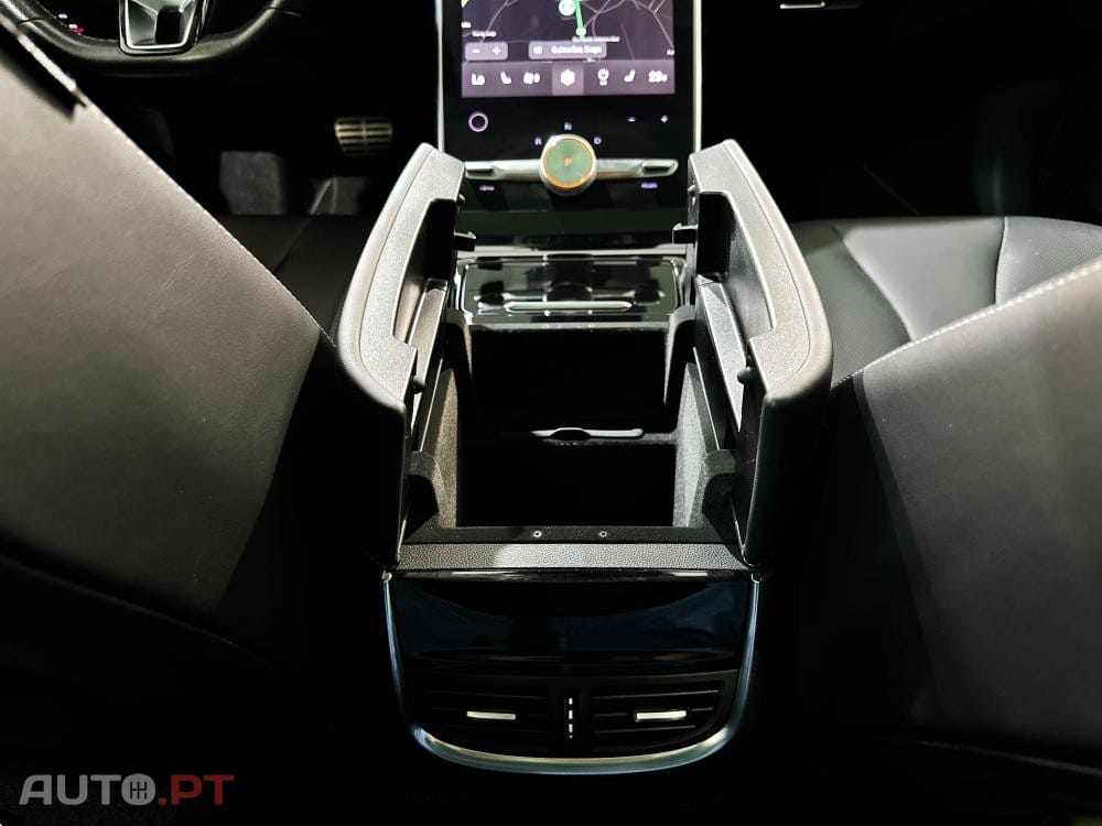 MG Marvel R 70 kWh AWD Performance