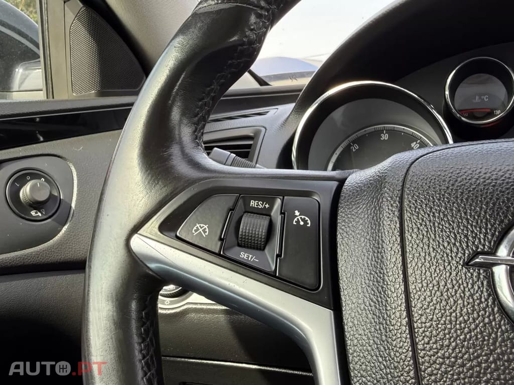Opel Insignia 2.0 CDTi Sport Active-Select