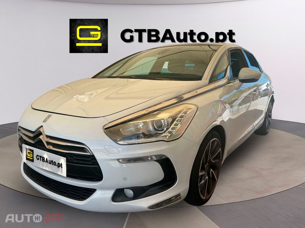 Citroen DS5 2.0 HDi Hybrid4 SportChic