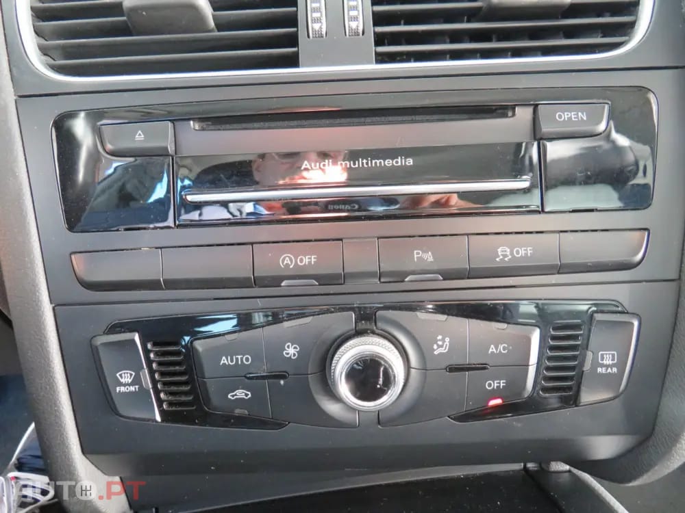 Audi A4 2.0 TDI SPORT