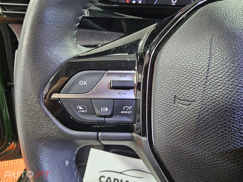 Peugeot 308 1.2 PureTech Allure EAT8