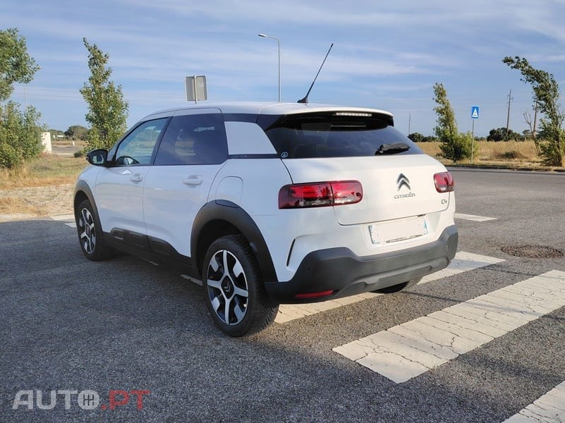 Citroen C4 Cactus SHINE 130 CV S&S 5P COM EXTRAS
