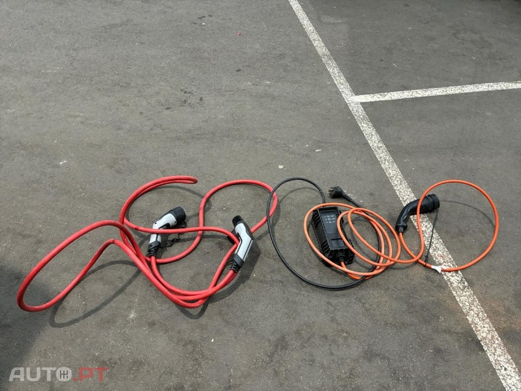 DS DS3 Crossback E-Tense Performance Line