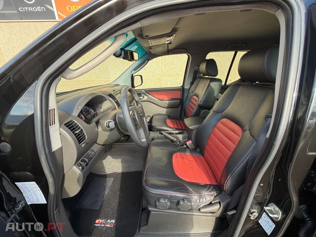 Nissan Navara 2.5 dCi CD Pilot