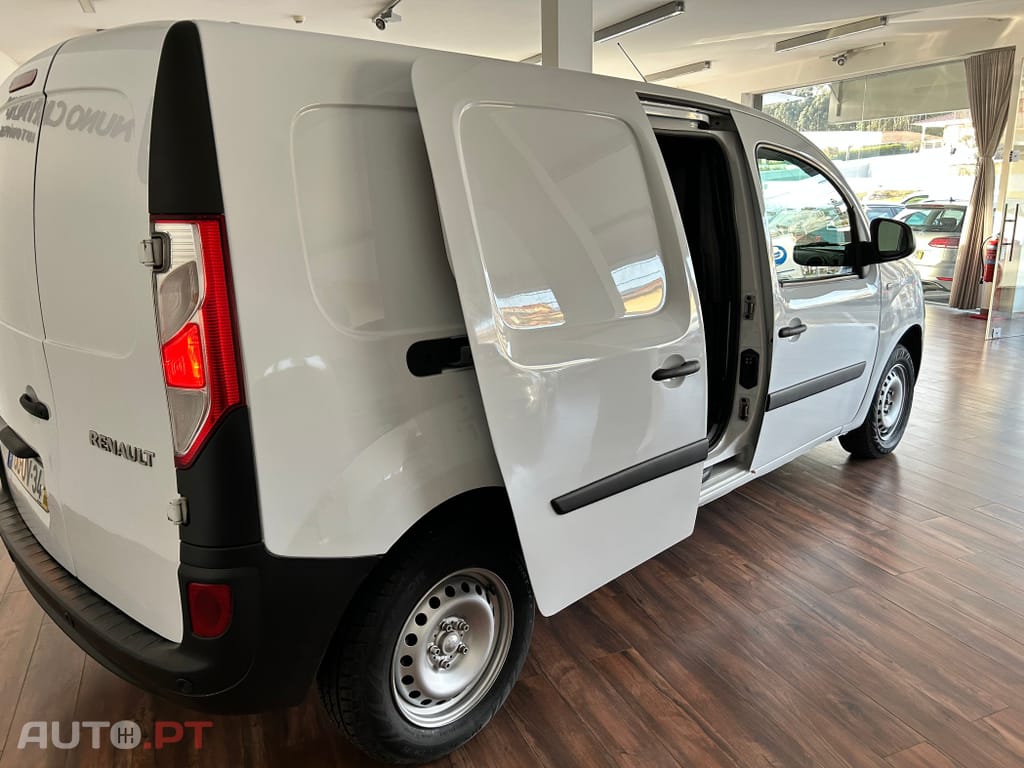Renault Kangoo 1.5 dCi Maxi Business S/S 3L