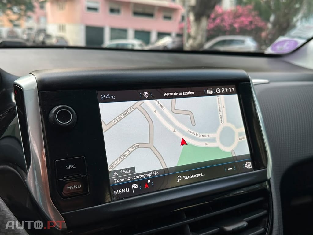 Peugeot 2008 1.2 PureTech Allure EAT6