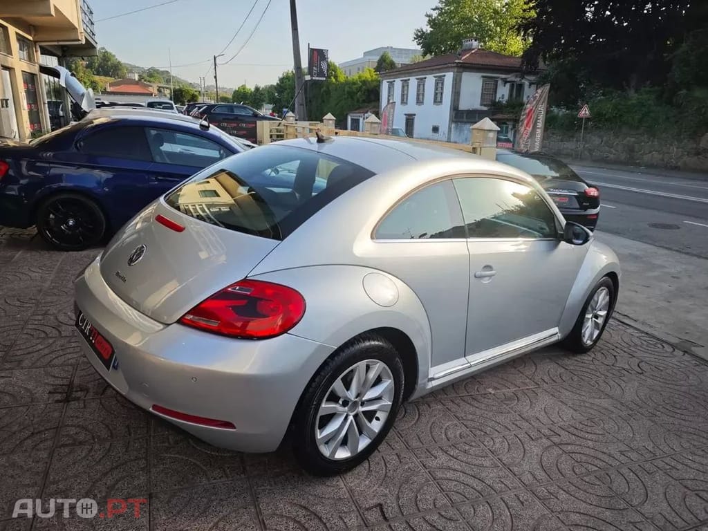 Volkswagen Beetle 1.6 TDi Design