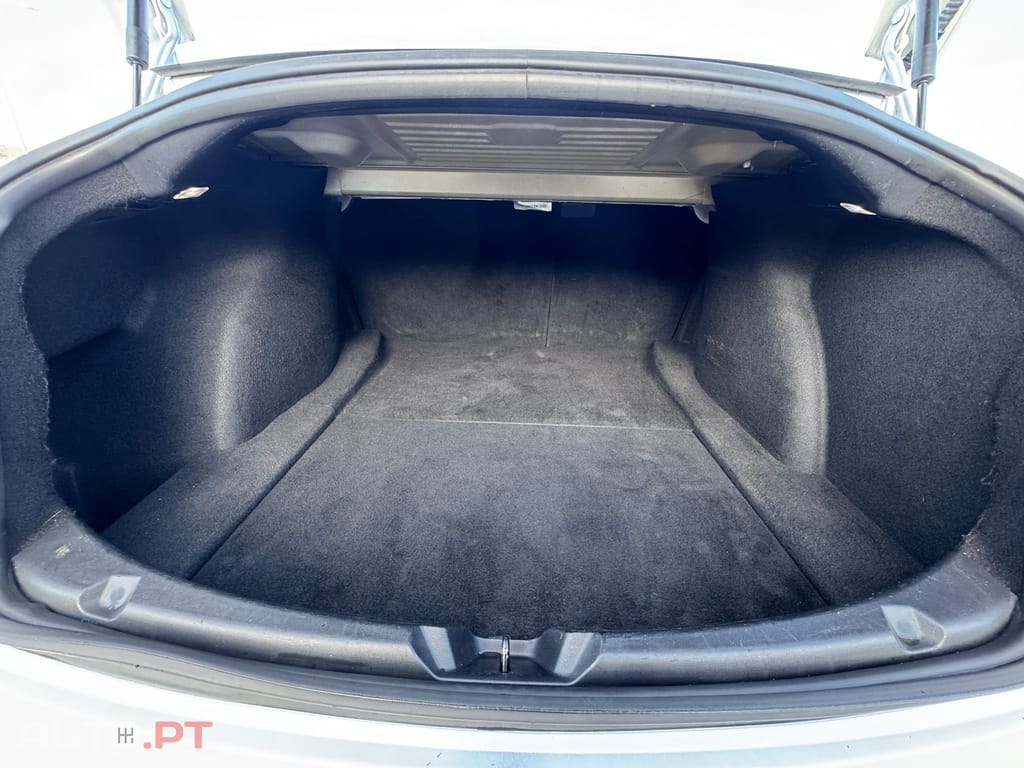Tesla Model 3 Long-Range Dual Motor AWD