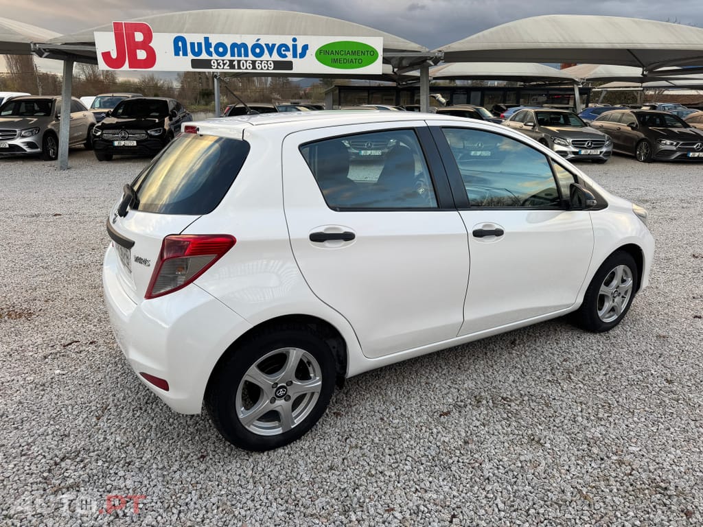 Toyota Yaris 1.0 VVT-i