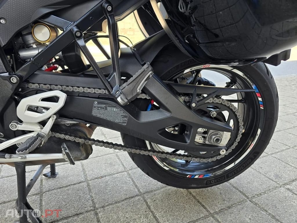 BMW S Triple black & Akrapovic