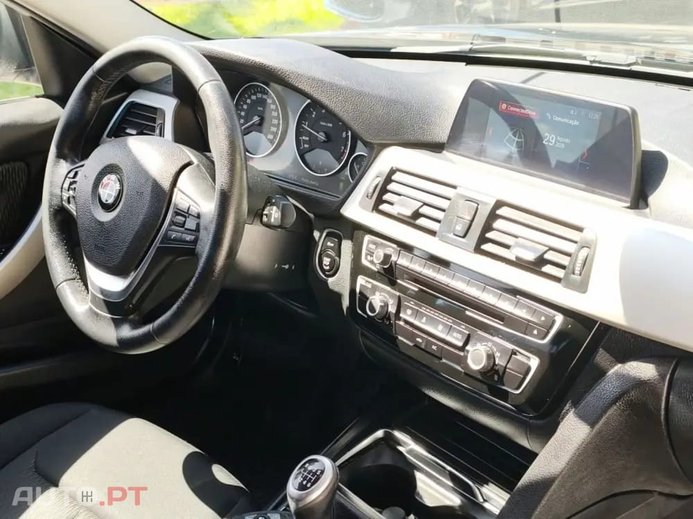 BMW 318 i Sport Line