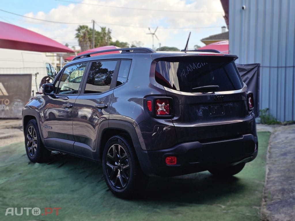 Jeep Renegade 1.6 MJD Night Eagle
