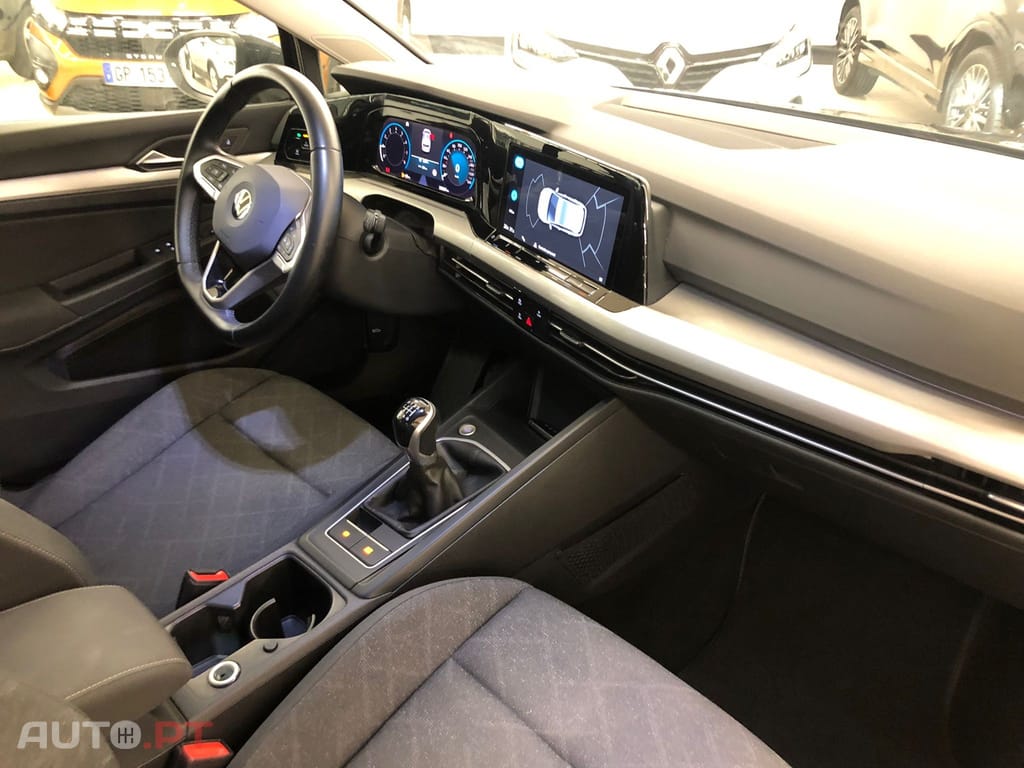 Volkswagen Golf 1.0 TSI Confortline