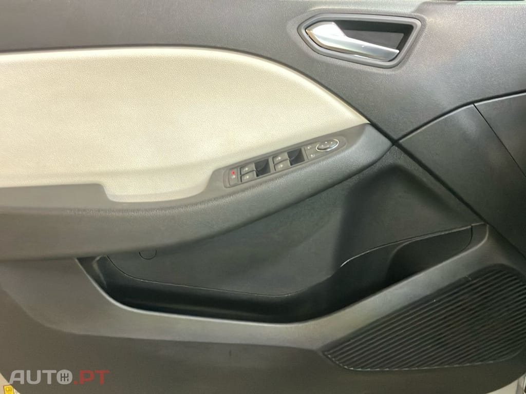 Renault Clio 1.0 TCe Techno