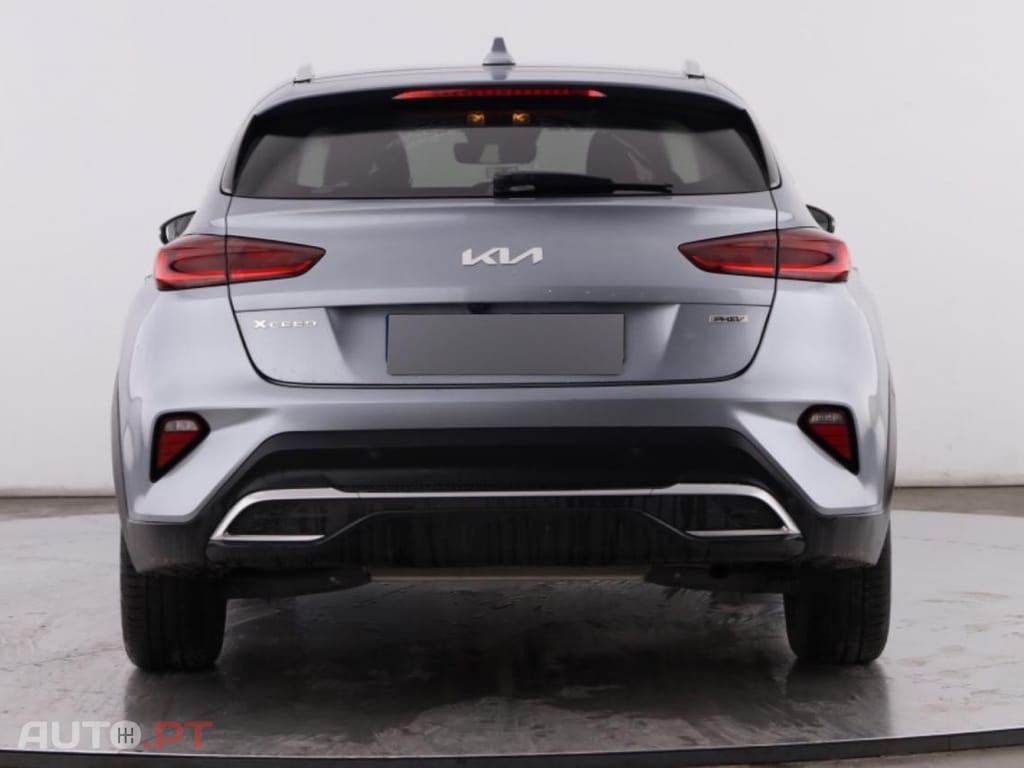 Kia Xceed 1.6 GDi PHEV Drive