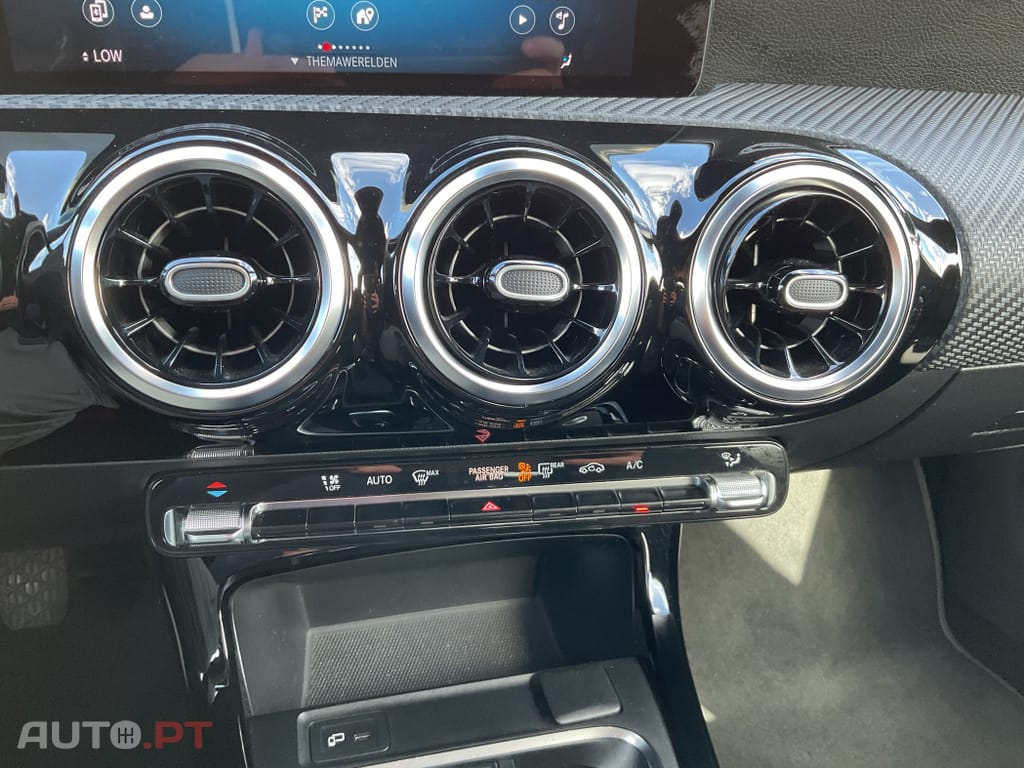 Mercedes-Benz CLA 180 d Shooting Brake Business Solutions