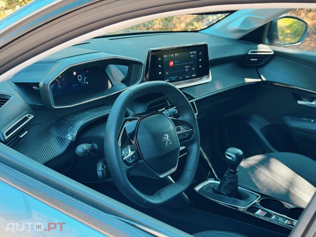 Peugeot 208 1.2 PureTech Allure Pack