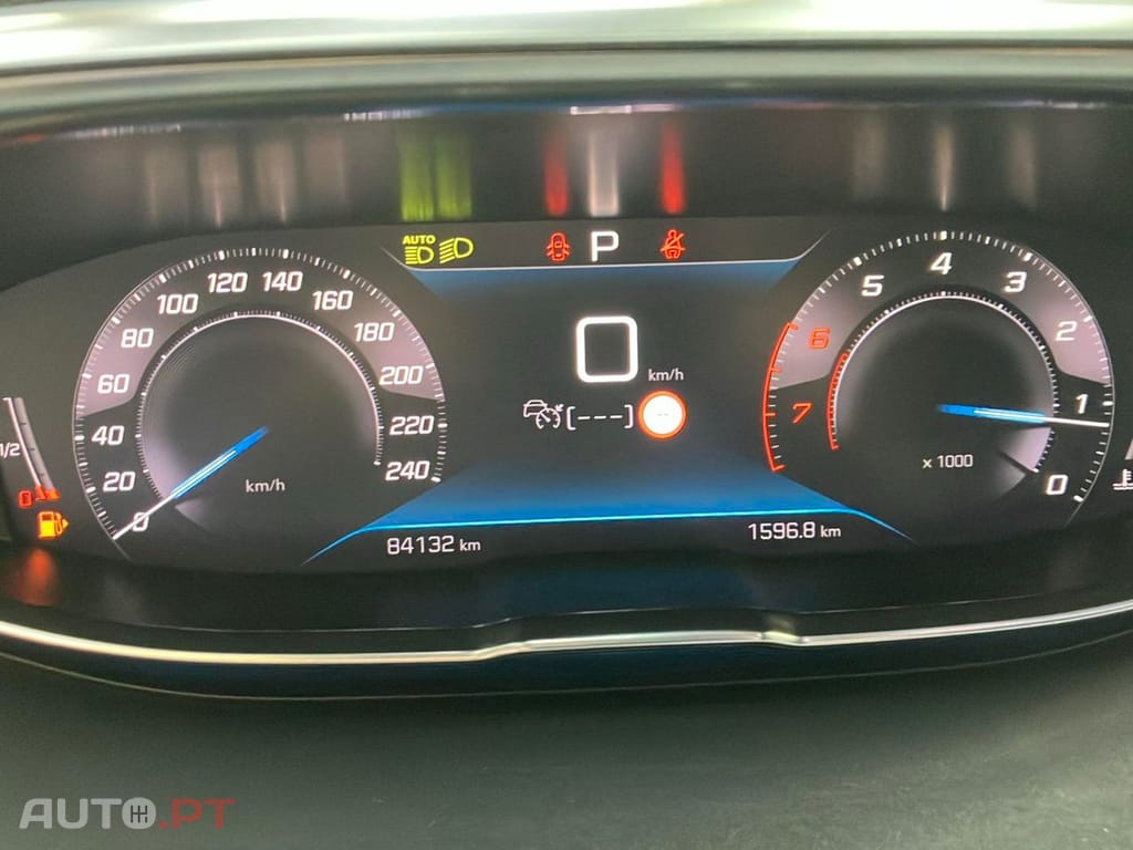 Peugeot 3008 1.2 PureTech Allure EAT8