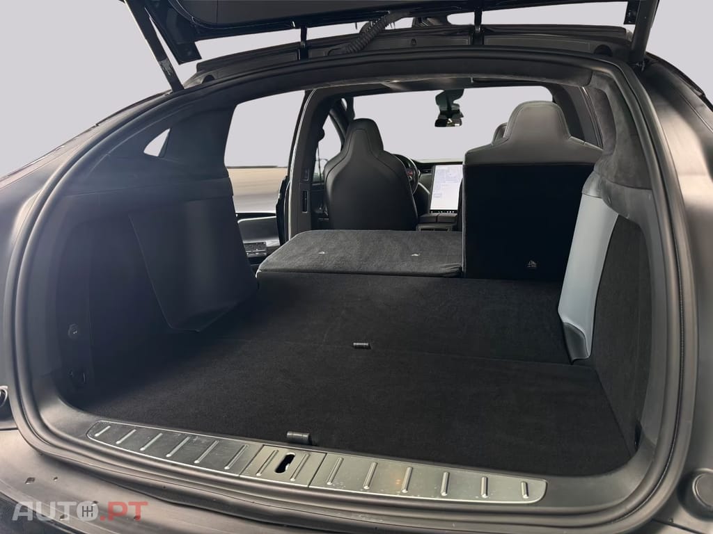 Tesla Model X I.V.A DEDUTIVEL RAVEN PERFORMANCE