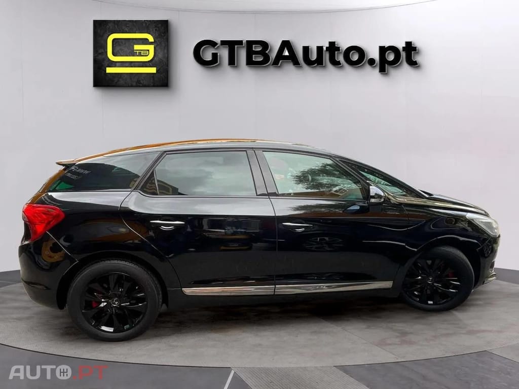 DS DS5  2.0 HDi Hybrid4 Business Class