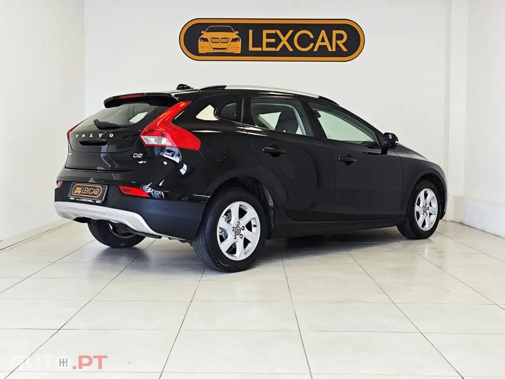 Volvo V40 Cross Country 1.6 D2 Momentum
