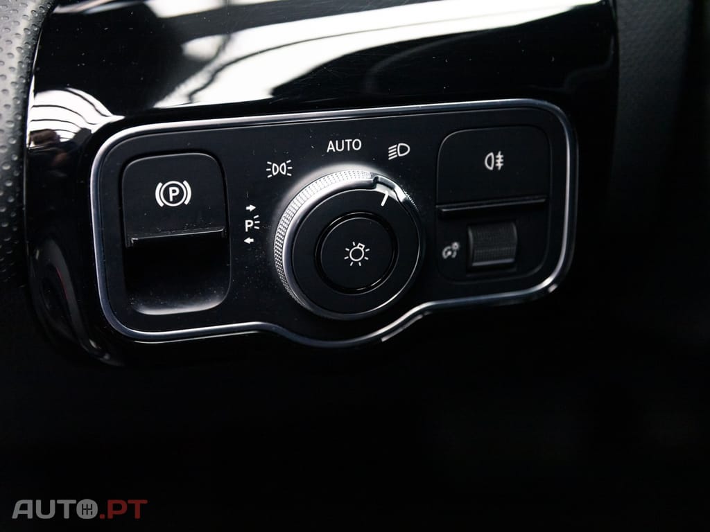 Mercedes-Benz CLA 180 d Shooting Brake Progressive Aut.