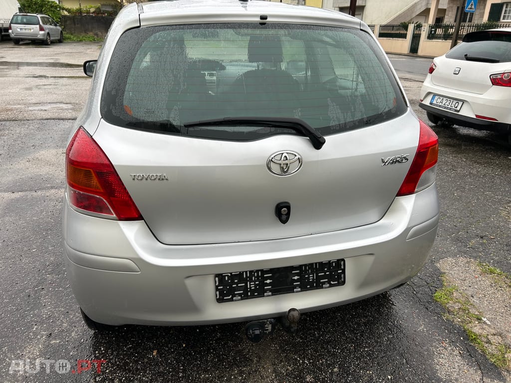 Toyota Yaris Vvt-I C